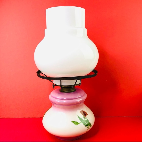 RARE Vintage EAGLE Kerosene Table Oil Lamp Daisy Floral Hand painted Porcelain - Picture 4 of 16